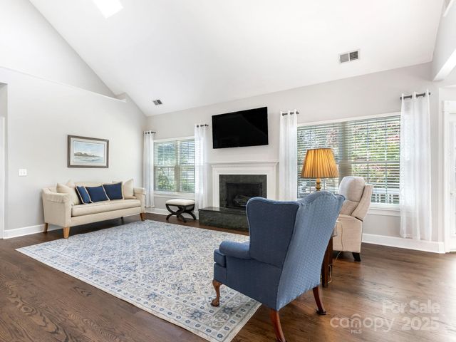 6202 Caslon Court, Charlotte, NC 28270