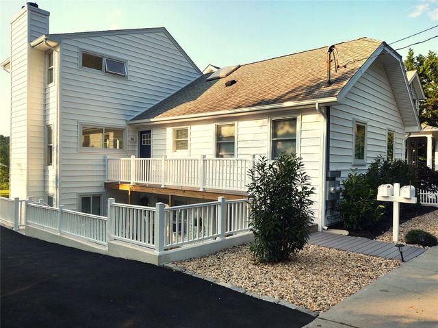 16 The Boulevard, Sea Cliff, NY 11579