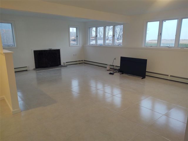 16 The Boulevard, Sea Cliff, NY 11579