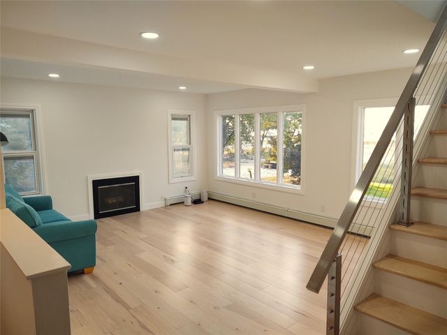 16 The Boulevard, Sea Cliff, NY 11579
