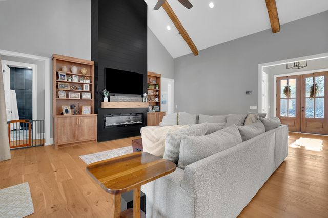 84 Tri Star Court, Tullahoma, TN 37388