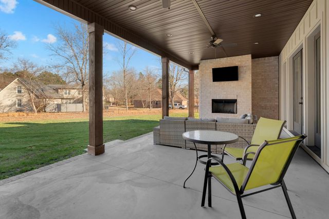 84 Tri Star Court, Tullahoma, TN 37388