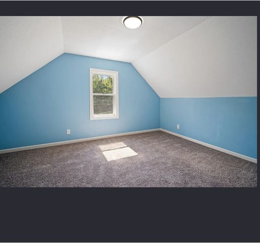 2215 Lincoln Avenue, Des Moines, IA 50310