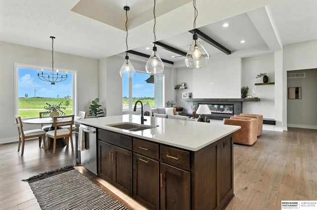 3503 S 218th Avenue, Elkhorn, NE 68022