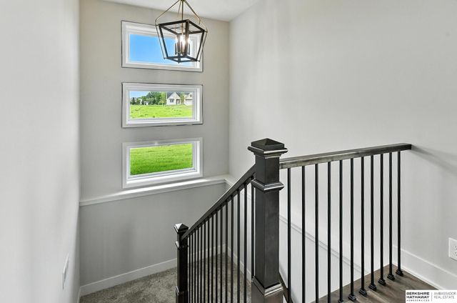 3503 S 218th Avenue, Elkhorn, NE 68022
