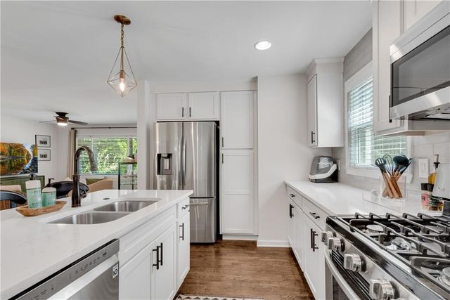 2481 McCurdy Way, Decatur, GA 30033