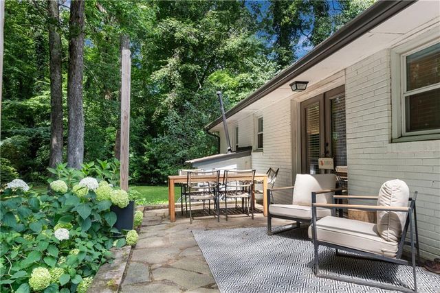 2481 McCurdy Way, Decatur, GA 30033