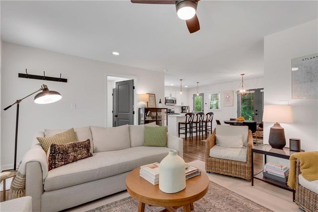 2481 McCurdy Way, Decatur, GA 30033