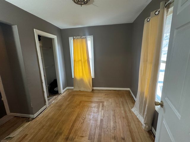 2513 Barnard Street, Saginaw, MI 48602