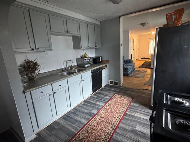 2513 Barnard Street, Saginaw, MI 48602