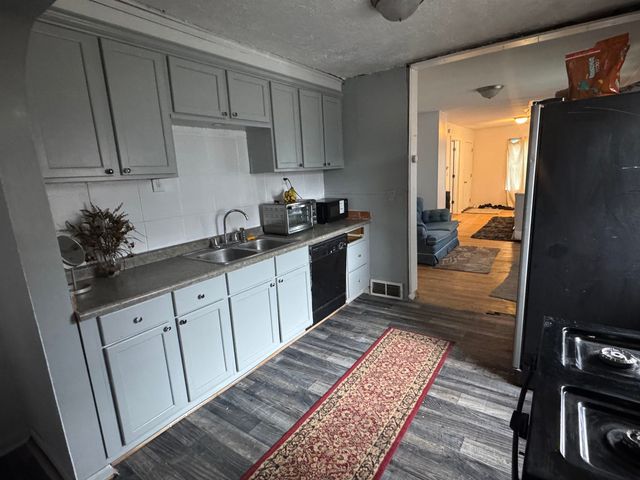 2513 Barnard Street, Saginaw, MI 48602