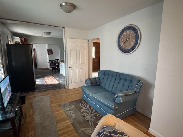 2513 Barnard Street, Saginaw, MI 48602