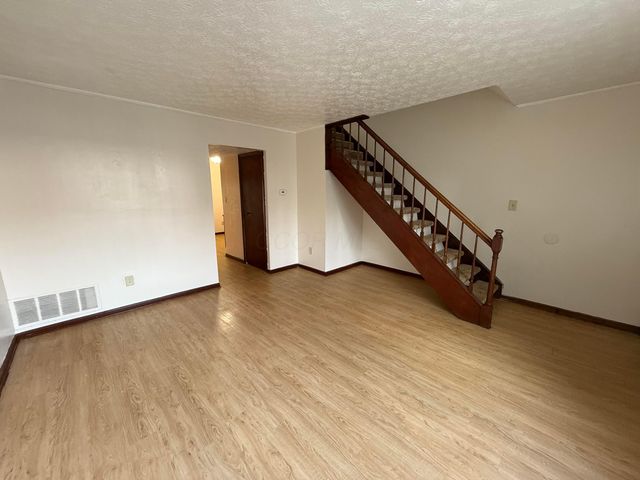 5600 Cartwright Lane, 19, Columbus, OH 43231