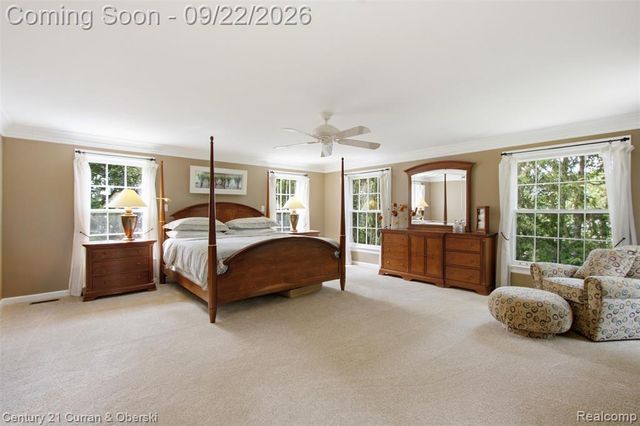 215 Vorn Lane, Bloomfield Hills, MI 48301