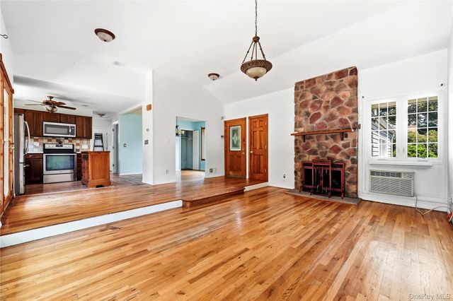 188 1st Avenue, Massapequa Park, NY 11762
