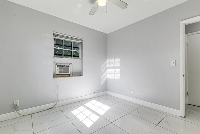 1406 NW 11th Street, Fort Lauderdale, FL 33311