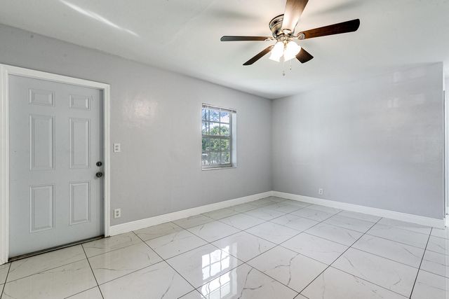1406 NW 11th Street, Fort Lauderdale, FL 33311
