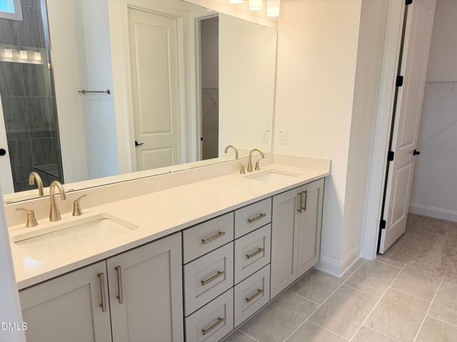 2028 Abbeyhill Drive 101, Raleigh, NC 27610