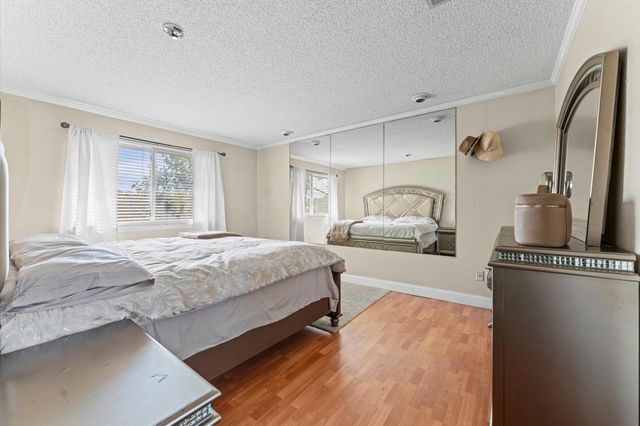 6815 Inwood West Drive, Houston, TX 77088