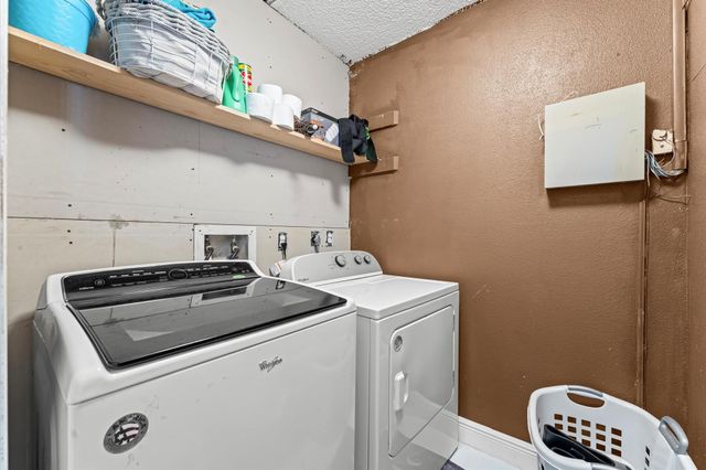 6815 Inwood West Drive, Houston, TX 77088