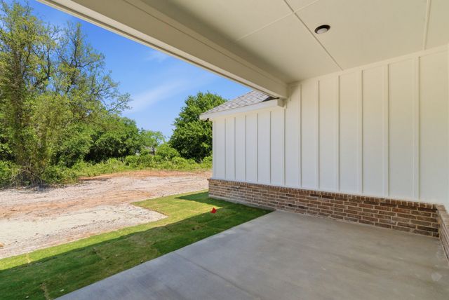 109 Graystone, Weatherford, TX 76088