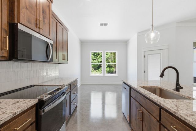 109 Graystone, Weatherford, TX 76088