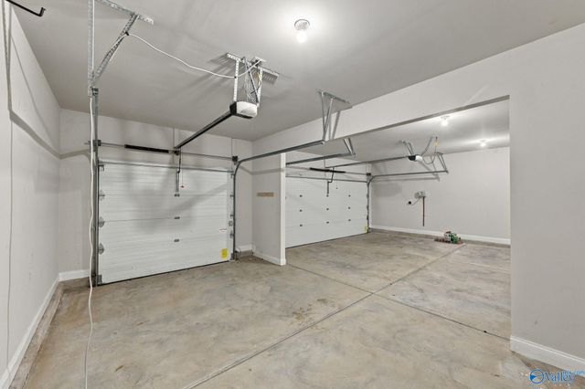 7200 Dorchester Drive SE, Owens Cross Roads, AL 35763