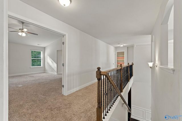 7200 Dorchester Drive SE, Owens Cross Roads, AL 35763