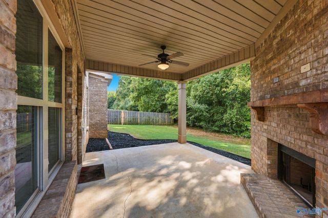 7200 Dorchester Drive SE, Owens Cross Roads, AL 35763