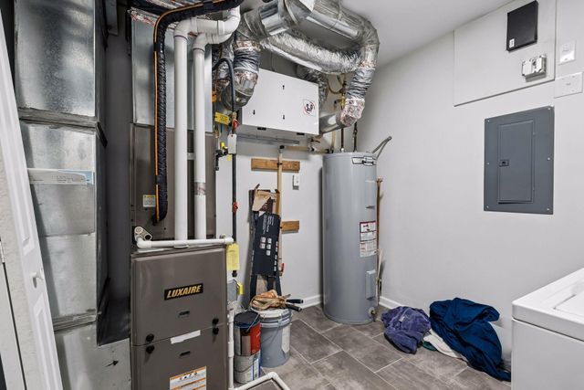 2109 Aldrich Avenue S, Minneapolis, MN 55405