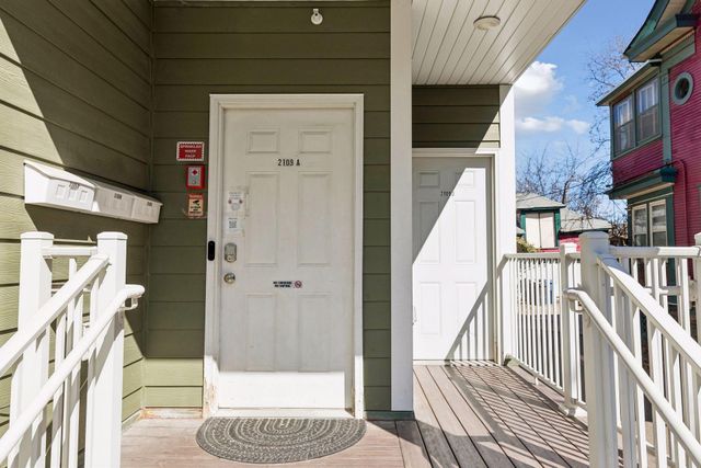 2109 Aldrich Avenue S, Minneapolis, MN 55405