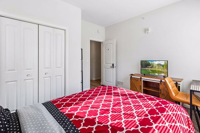 2109 Aldrich Avenue S, Minneapolis, MN 55405