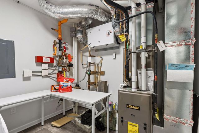 2109 Aldrich Avenue S, Minneapolis, MN 55405