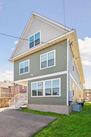2109 Aldrich Avenue S, Minneapolis, MN 55405