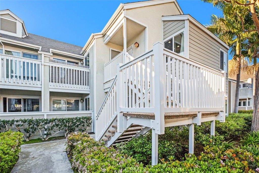 Image 4 of property listing at 34122 Selva, Dana Point, CA 92629