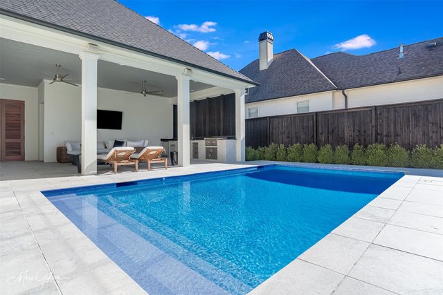 1072 Winterberry Lane, Shreveport, LA 71106