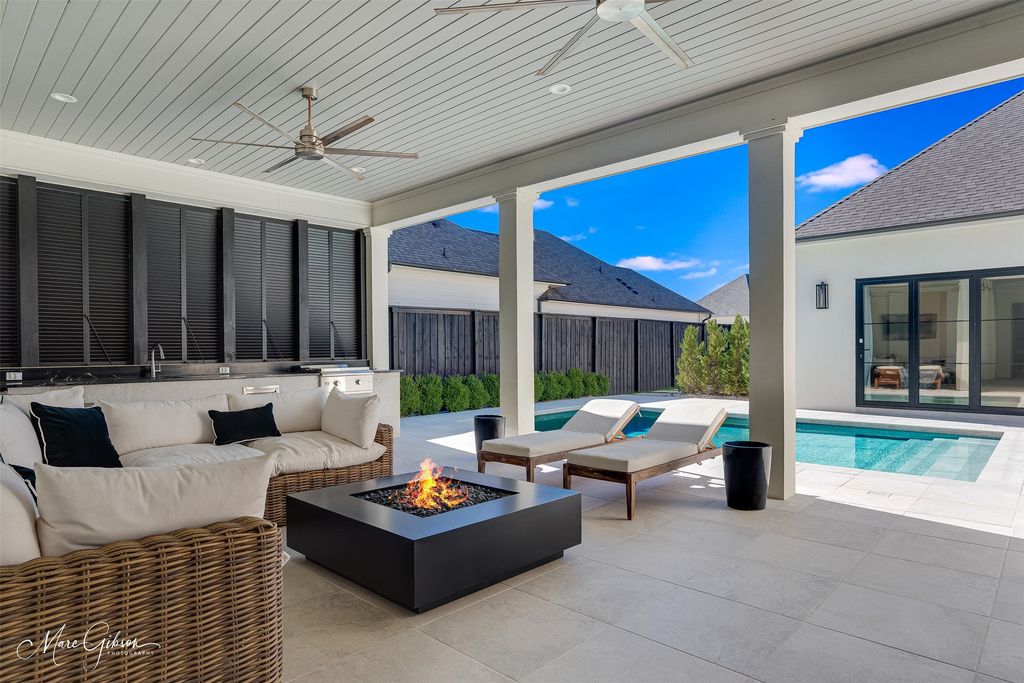 1072 Winterberry Lane, Shreveport, LA 71106