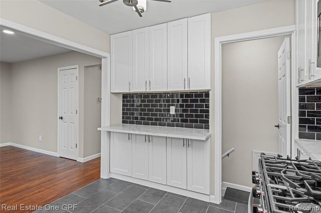 23339 Allor Street, Saint Clair Shores, MI 48082