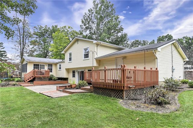235 Kenwick Drive, Northfield, OH 44067