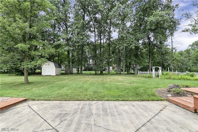 235 Kenwick Drive, Northfield, OH 44067