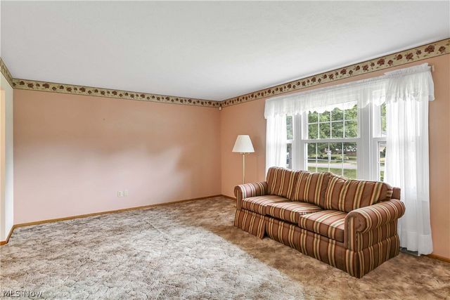 235 Kenwick Drive, Northfield, OH 44067