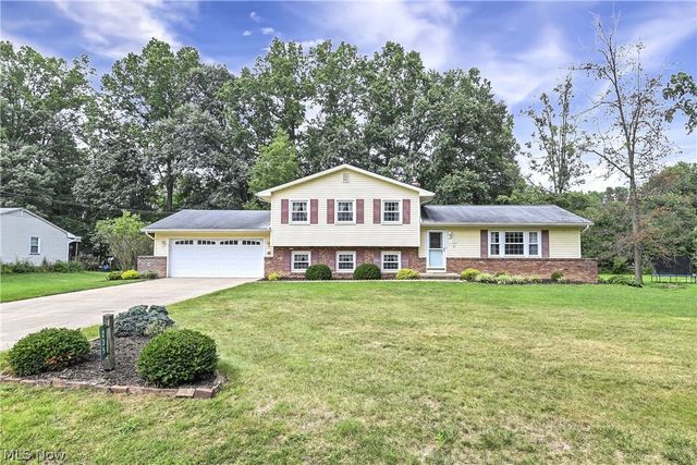 235 Kenwick Drive, Northfield, OH 44067