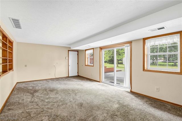 235 Kenwick Drive, Northfield, OH 44067