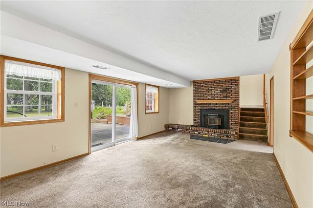 235 Kenwick Drive, Northfield, OH 44067