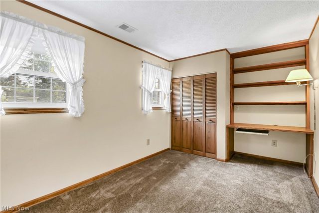 235 Kenwick Drive, Northfield, OH 44067