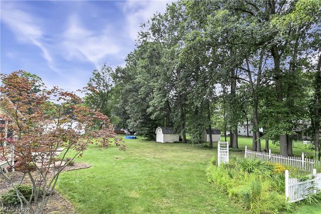 235 Kenwick Drive, Northfield, OH 44067
