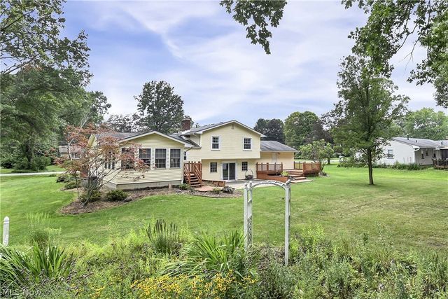 235 Kenwick Drive, Northfield, OH 44067