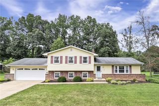 235 Kenwick Drive, Northfield, OH 44067