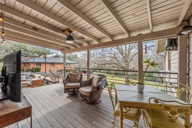 2516 Old Oaks Drive, Waco, TX 76710