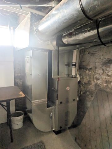 206 N 2nd Avenue, Wausau, WI 54401